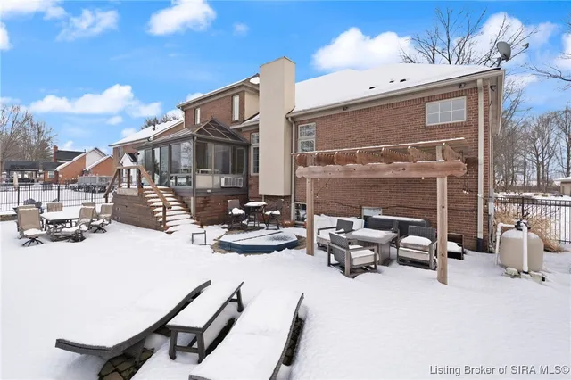 $699,000 | 1605 Nole Drive, Jeffersonville, IN 47130