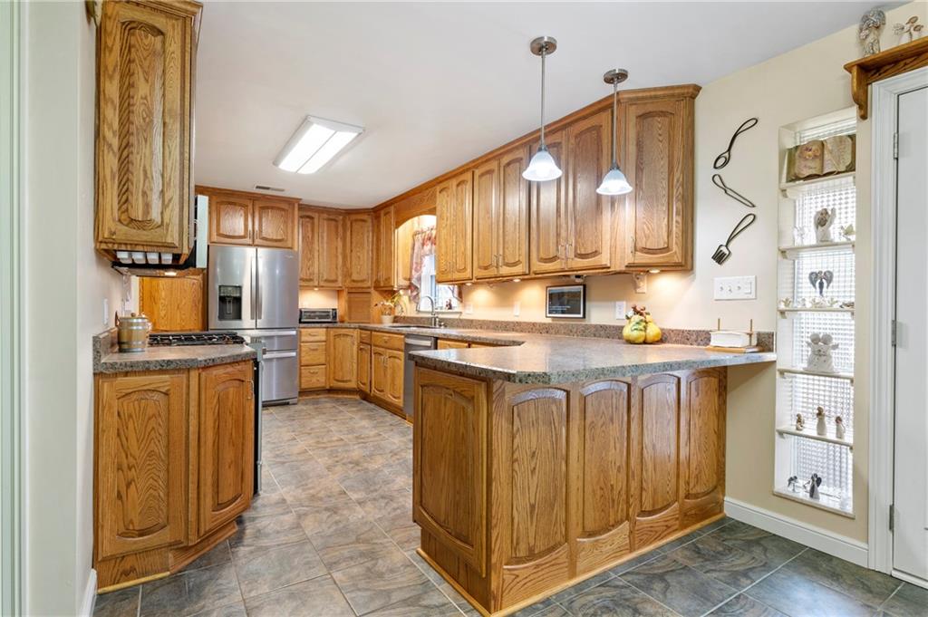 1328 Bechtel Street Monaca, PA 15061 - Photo 8 of 32 Gallery Image 8