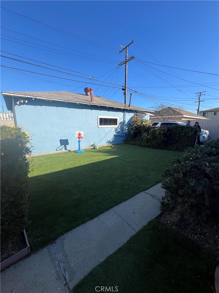 1750 Cabrillo Avenue Torrance, CA 90501 - Photo 5 of 25 a view of a back yard