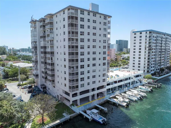 $415,000 | 1505 North Riverside Drive, Unit 1003, Pompano Beach, FL 33062