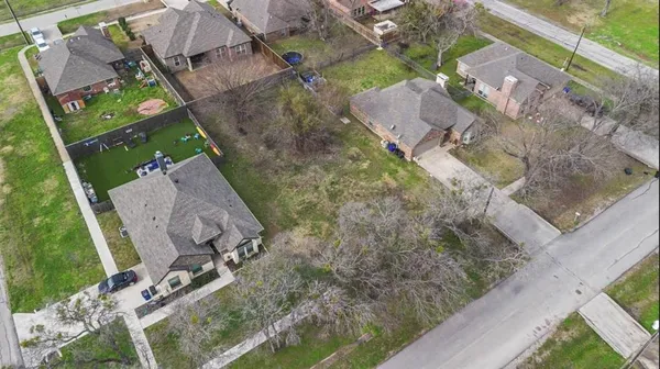 $80,000 | 904 East Buffalo Street, Forney, TX 75126