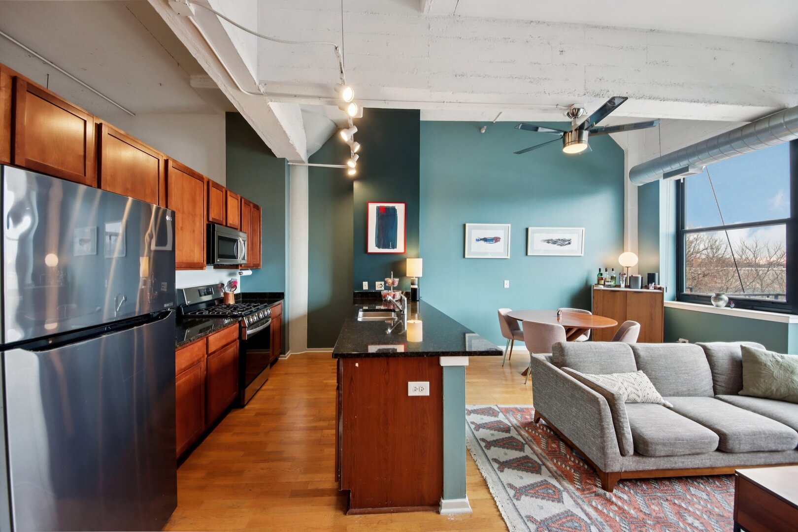 2323 West Pershing Road, Unit 340 Chicago, IL 60609 - Photo 11 of 33 Gallery Image 11