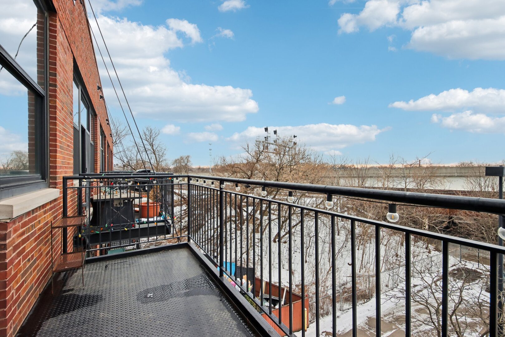 2323 West Pershing Road, Unit 340 Chicago, IL 60609 - Photo 28 of 33 Gallery Image 28