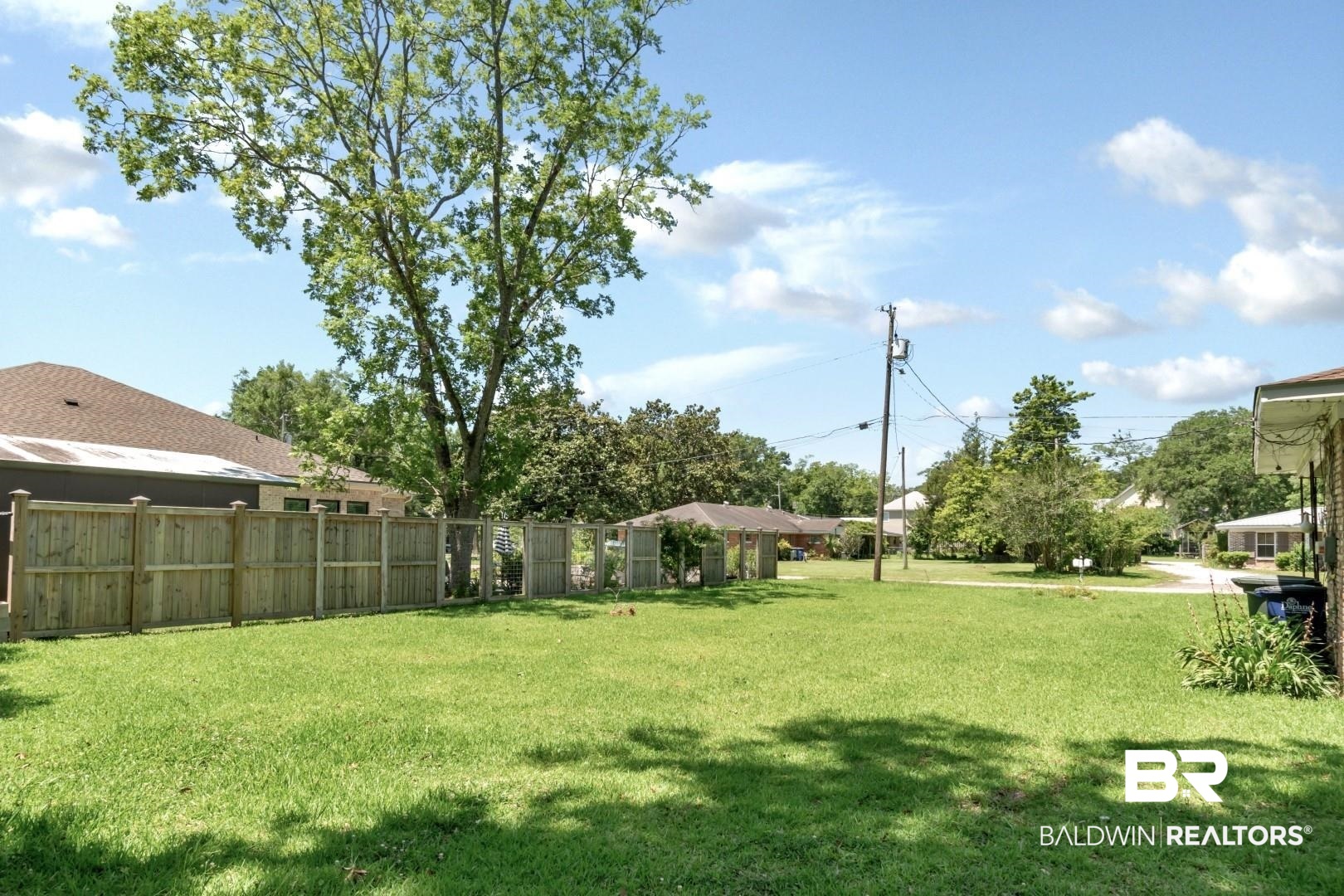 1406 Perch Street Daphne, AL 36526 - Photo 6 of 24