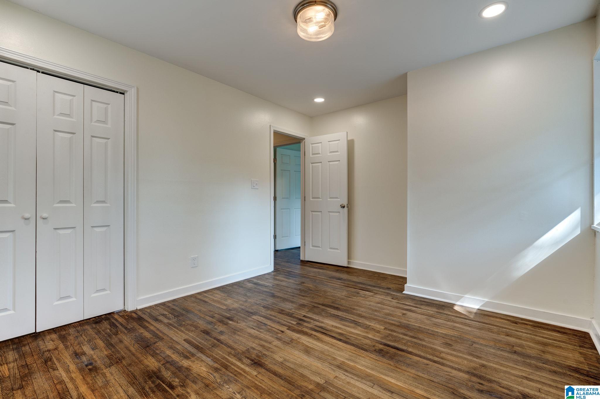 1533 Cresthill Road Birmingham, AL 35213 - Photo 16 of 22