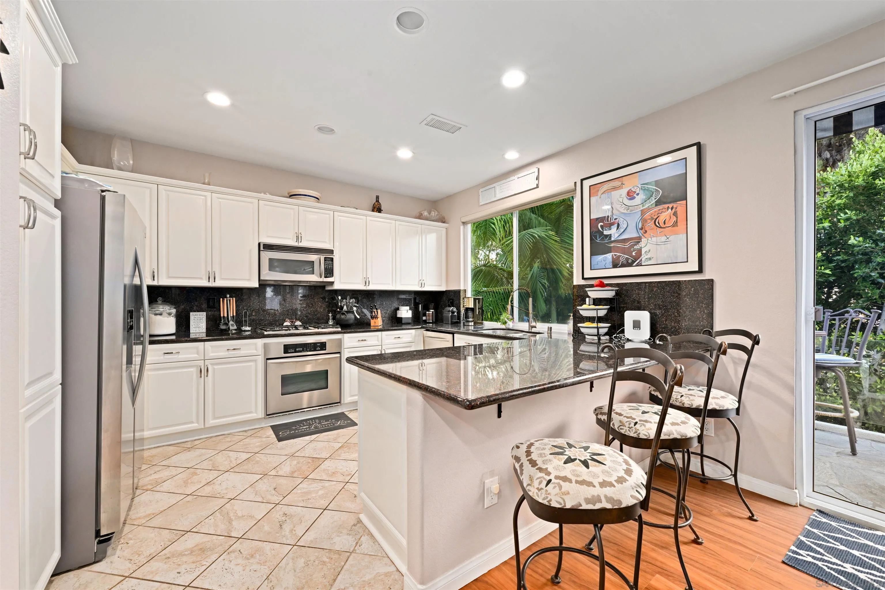 6415 Ruby Way Carlsbad, CA 92011 - Photo 9 of 42