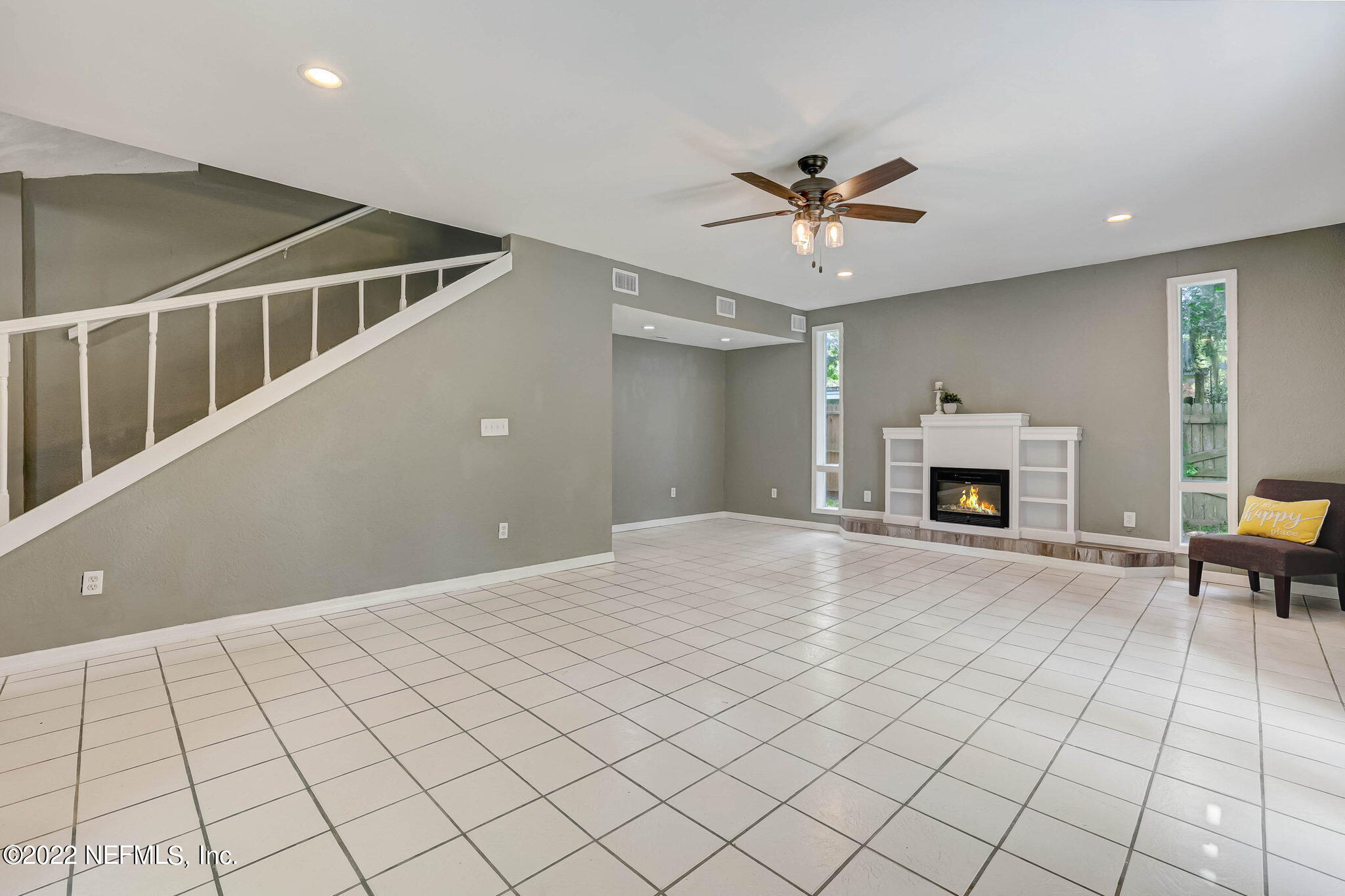 10570 Rutgers Road Jacksonville, FL 32218 - Photo 15 of 49 Living Room