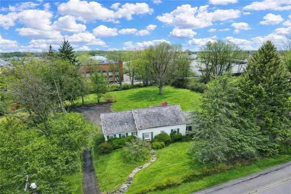 $257,500 | 160 Maus Drive, Irwin, PA 15642