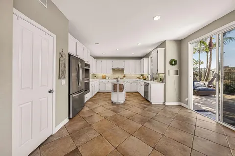 $1,625,000 | 1650 Sagewood Way, San Marcos, CA 92078