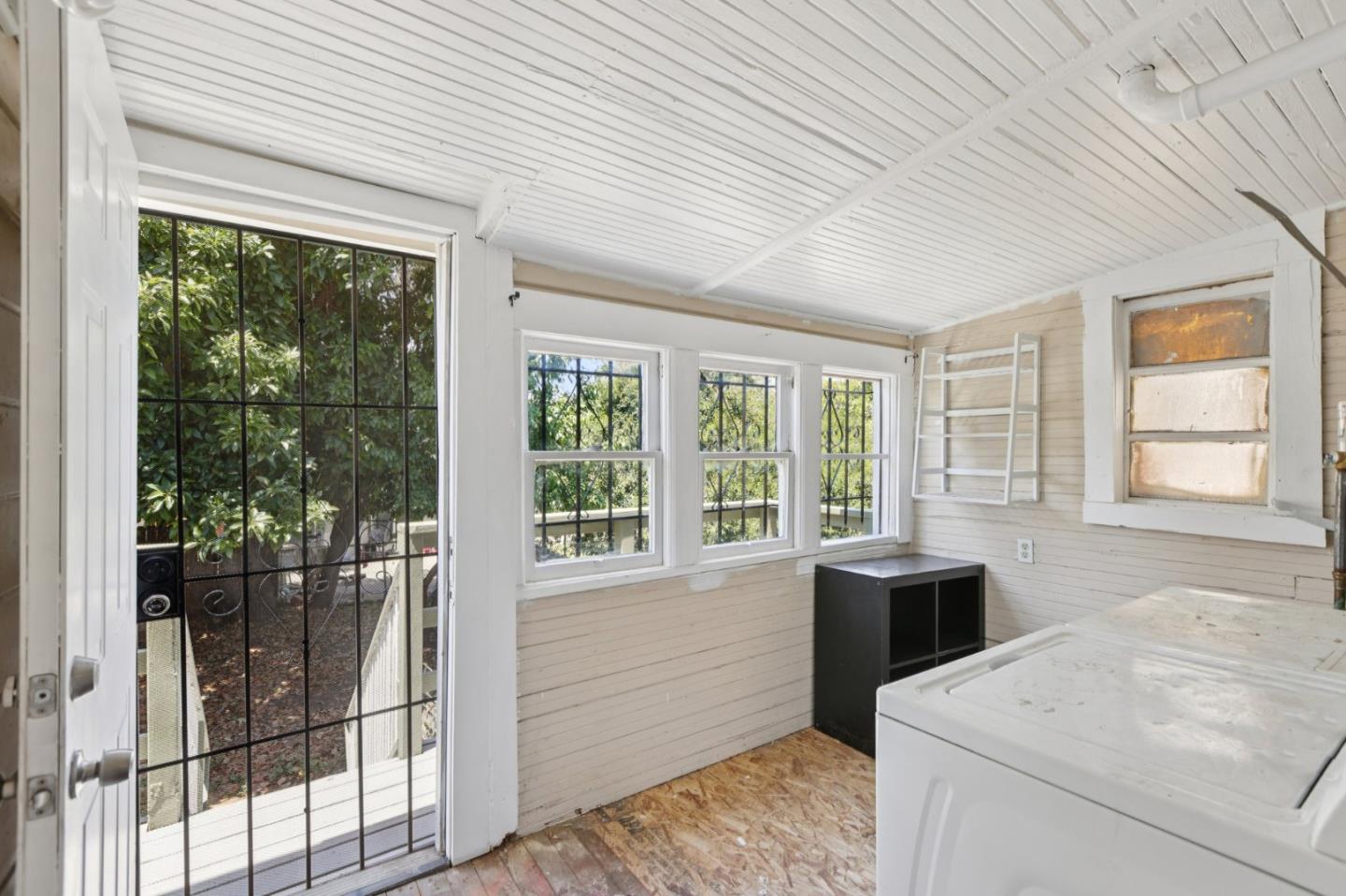 1917 Myrtle Street Oakland, CA 94607 - Photo 21 of 36