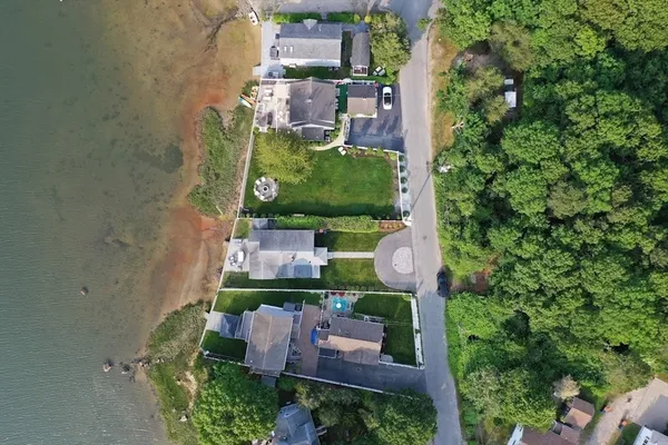 $865,000 | 24 Cove Street, Wareham, MA 02558