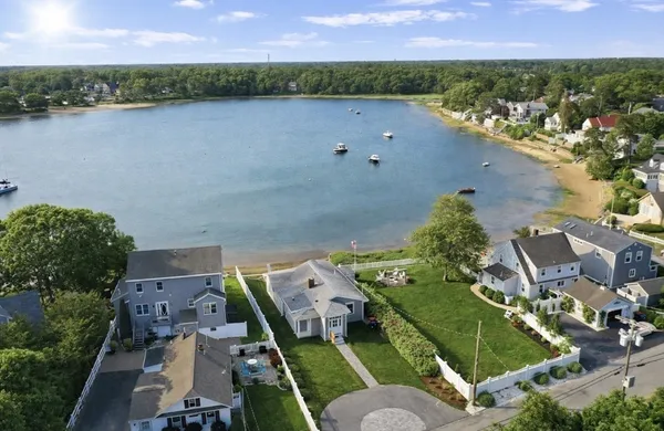 $865,000 | 24 Cove Street, Wareham, MA 02558