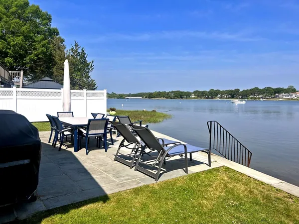 $865,000 | 24 Cove Street, Wareham, MA 02558