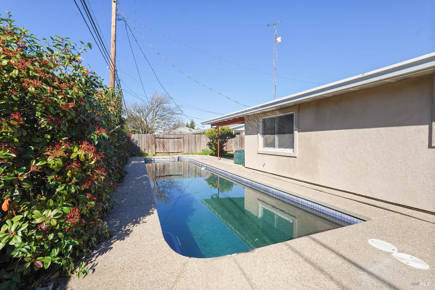 240 South 7th Street Dixon, CA 95620 - Photo 55 of 61 a view of a balcony with chairs