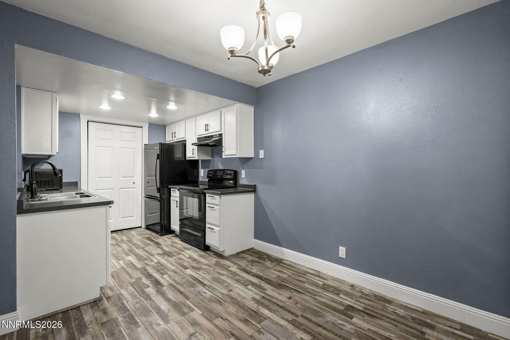 7680 Bluestone Drive, Unit 401 Reno, NV 89511 - Photo 5 of 23 8-web-or-mls-_DSC0028