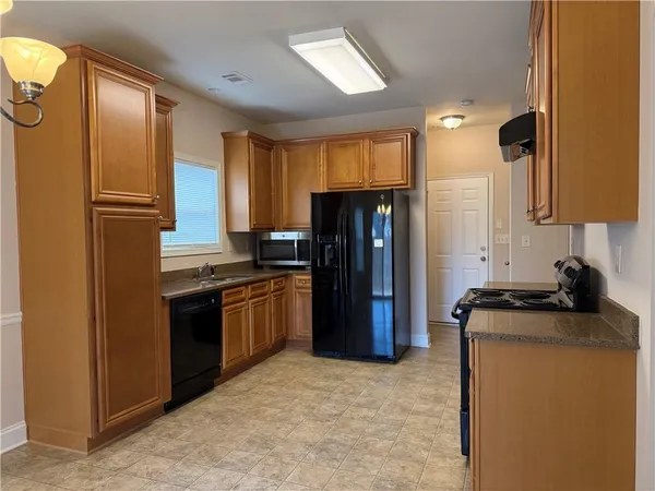 $415,000 | 57 Thorncrest Court, Tucker, GA 30084