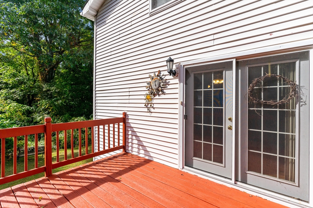 7 White Avenue Douglas, MA 01516 - Photo 7 of 23