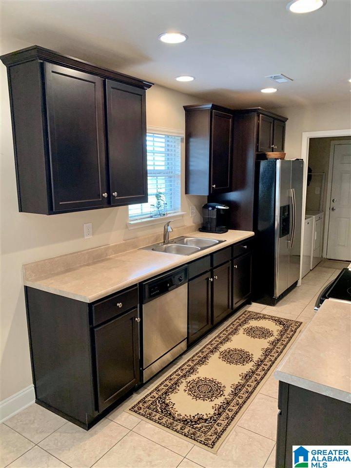 372 Vincent Street Alabaster, AL 35007 - Photo 11 of 33 Gallery Image 11