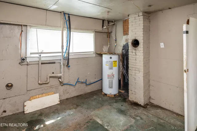 $130,000 | 204 Hillview Avenue, Knoxville, TN 37914