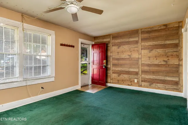 $130,000 | 204 Hillview Avenue, Knoxville, TN 37914