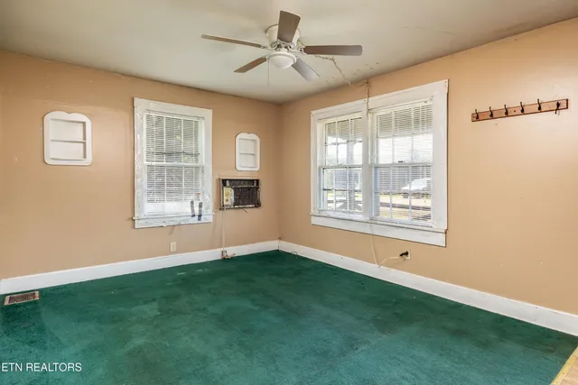 $130,000 | 204 Hillview Avenue, Knoxville, TN 37914