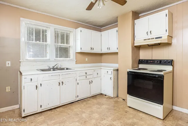 $130,000 | 204 Hillview Avenue, Knoxville, TN 37914