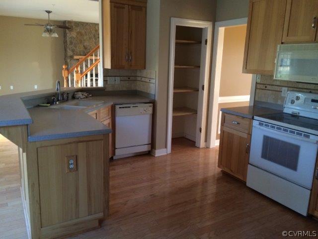864 Clayton Road Powhatan, VA 23139 - Photo 10 of 24 Gallery Image 10