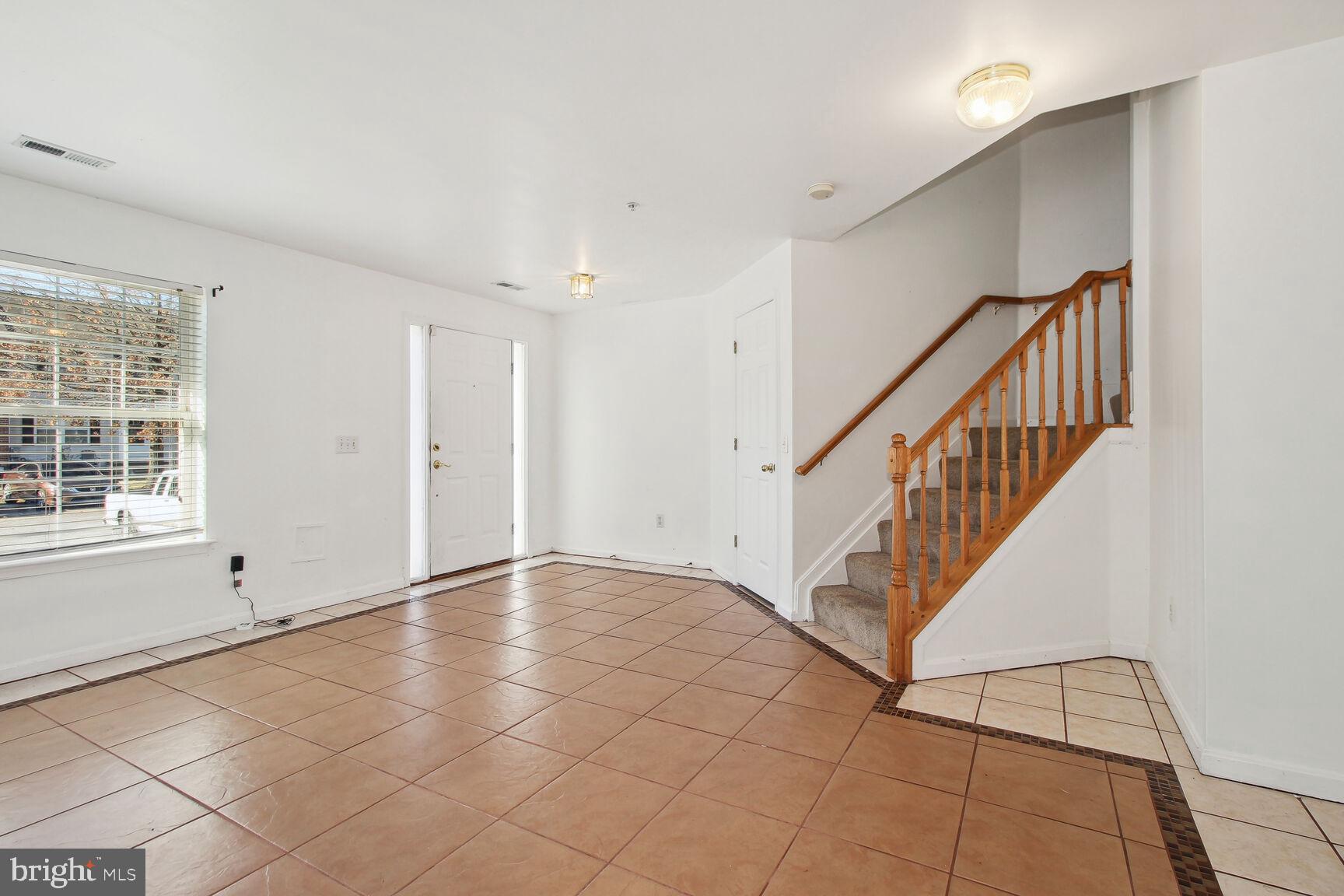 6609 Ridgeborne Drive Rosedale, MD 21237 - Photo 3 of 21