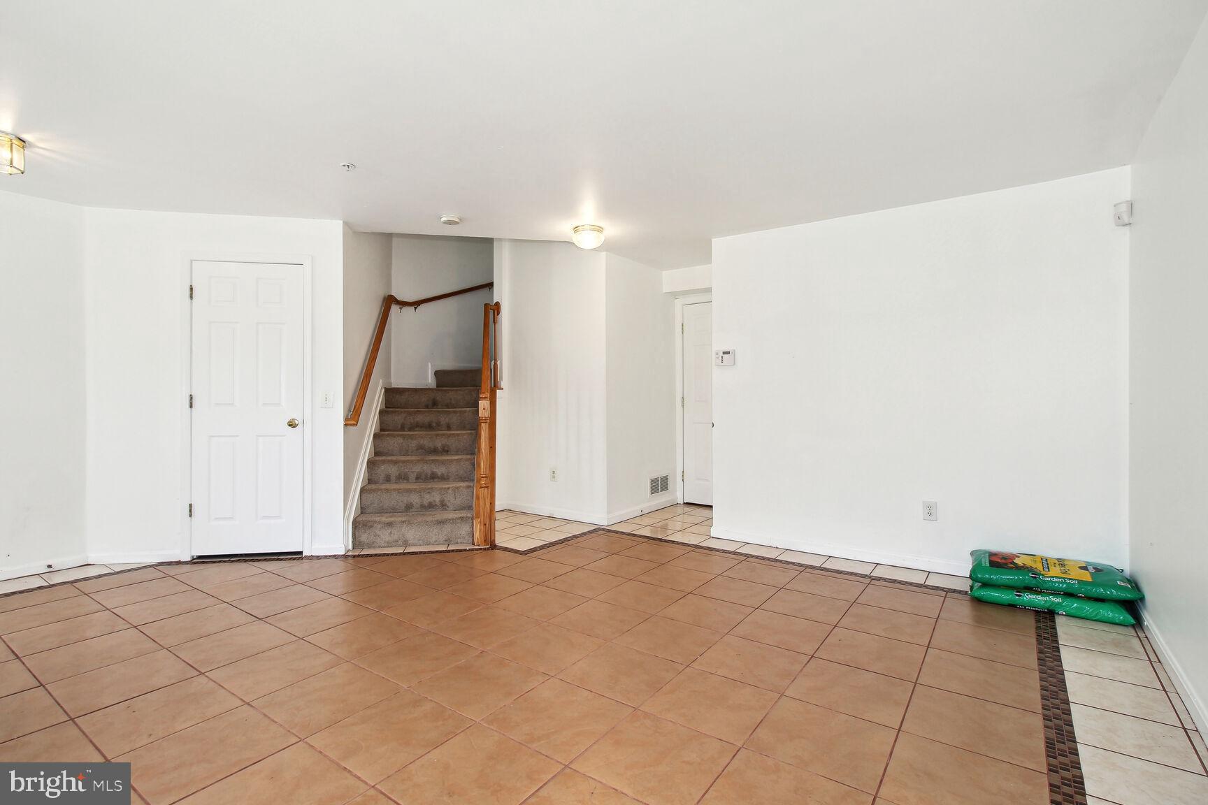 6609 Ridgeborne Drive Rosedale, MD 21237 - Photo 4 of 21