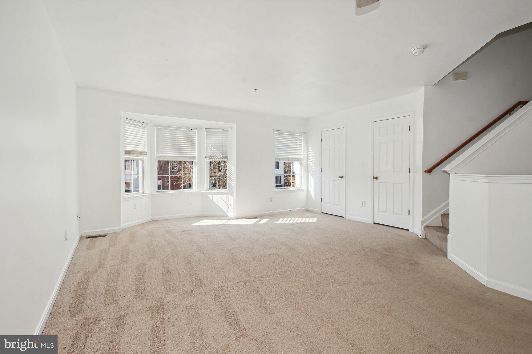 6609 Ridgeborne Drive Rosedale, MD 21237 - Photo 8 of 21 living room