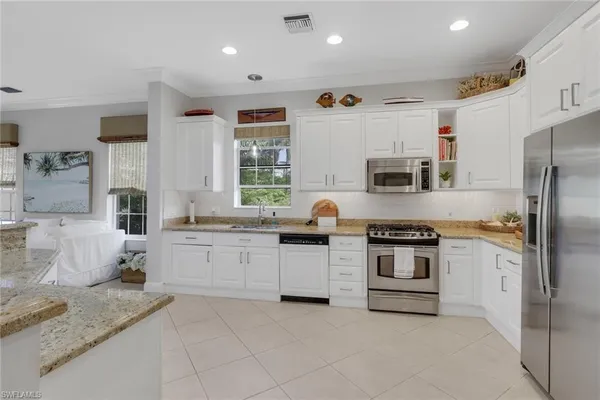 $749,000 | 9097 Cherry Oaks Trail, Unit 202, Naples, FL 34114