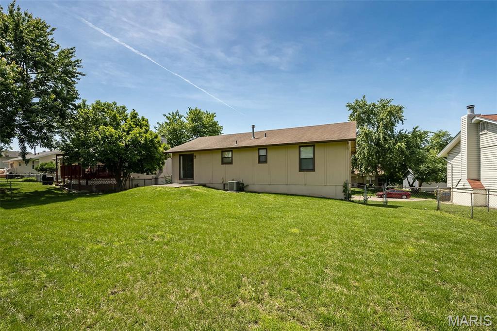 4216 Elkhart Lake Road St. Charles, MO 63304 - Photo 35 of 37