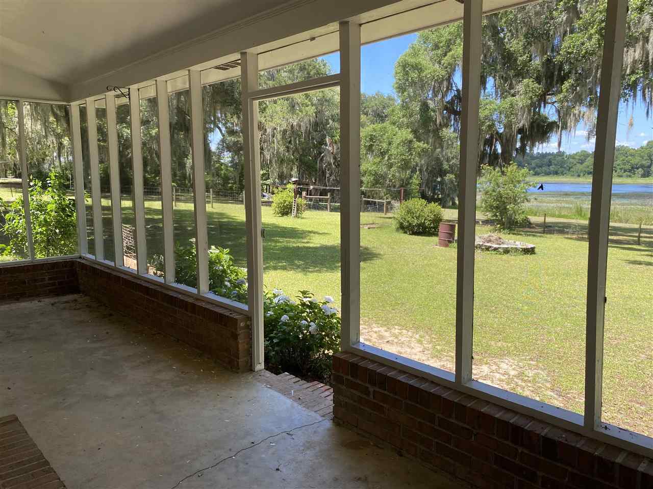 1276 Northwest Little Cat Road Madison, FL 32340 - Photo 2 of 23 Gallery Image 2