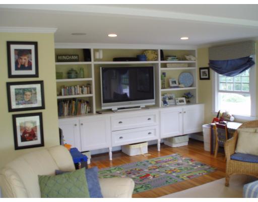 28 Burr Road Hingham, MA 02043 - Photo 2 of 17 Gallery Image 2