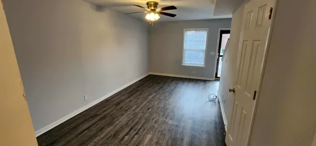 $170,000 | 289 Raleigh Drive, Unit B, Clarksville, TN 37043