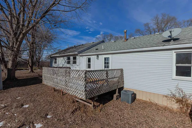 $170,000 | 501 South 3rd Street, Colona, IL 61241