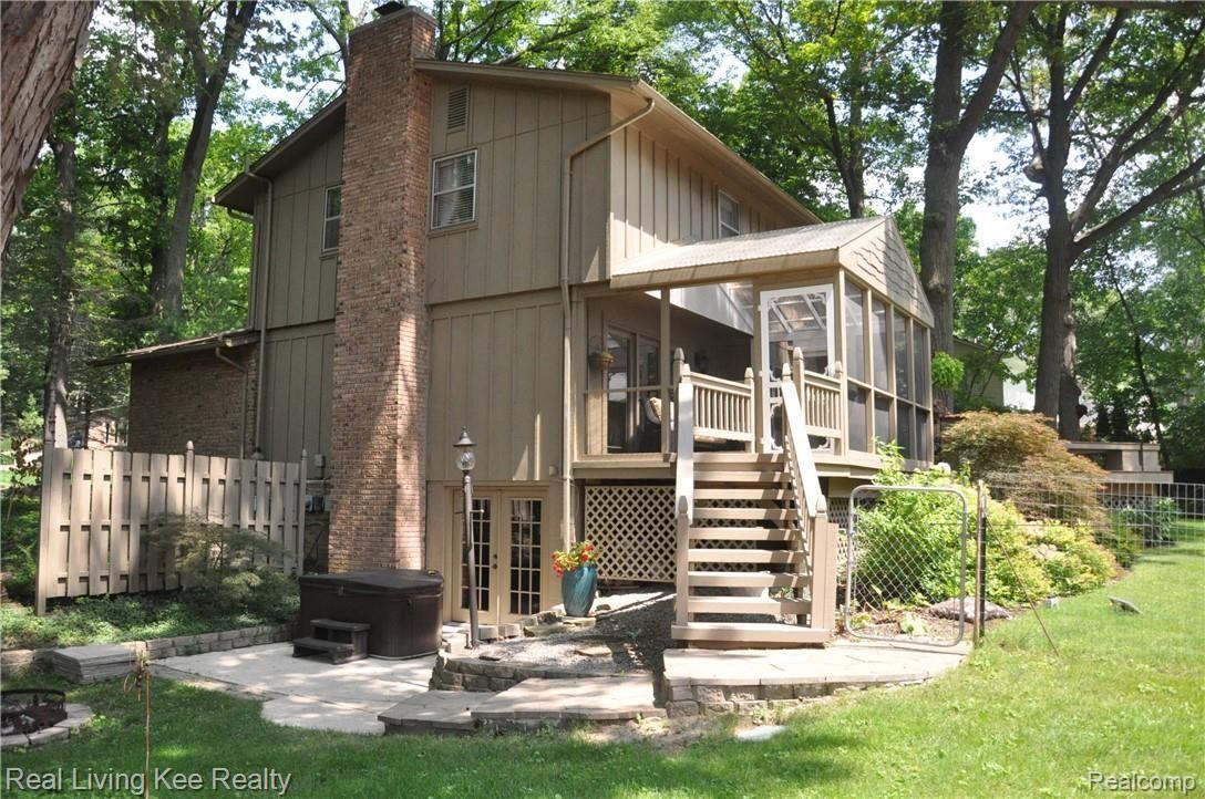 218 Beechview Drive Rochester, MI 48306 - Photo 20 of 50 DSC_0555.JPG