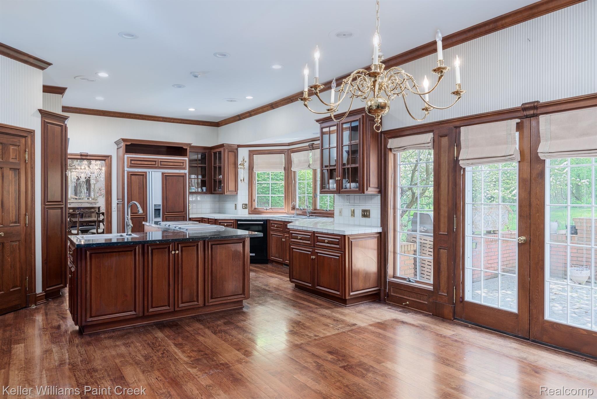 5394 Abbey Drive Rochester, MI 48306 - Photo 7 of 43 Gallery Image 7