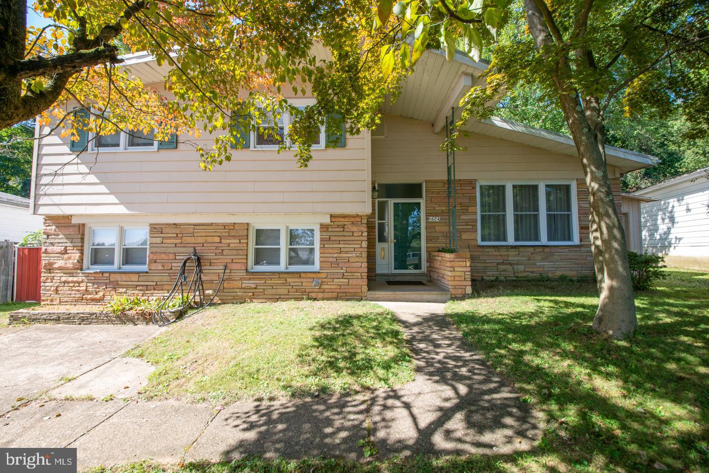 1604 Colima Road Philadelphia, PA 19115 - Photo 1 of 37 Front of House
