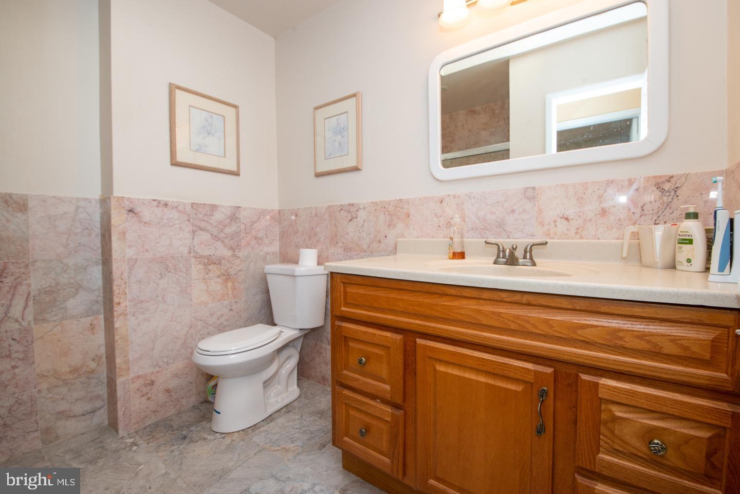 1604 Colima Road Philadelphia, PA 19115 - Photo 26 of 37 Hall Bathroom