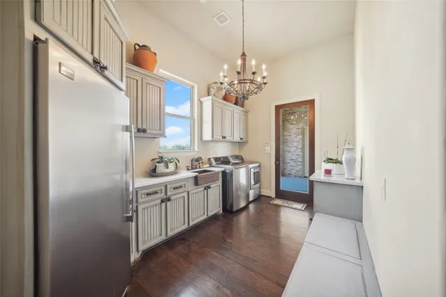 $5,750,000 | 460 Bishop Road, Huntsville, TX 77320