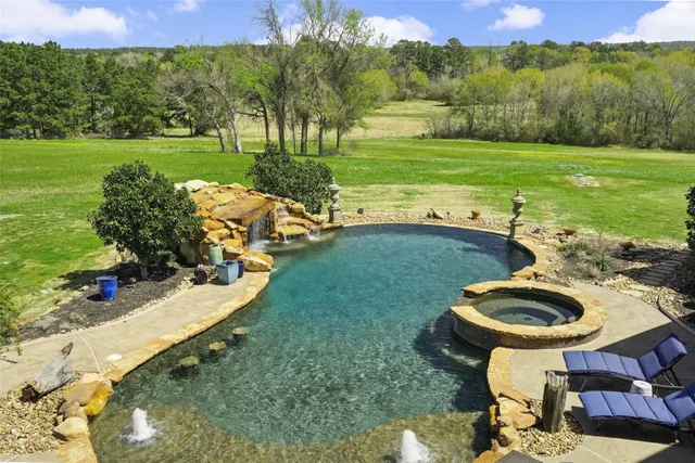 $5,750,000 | 460 Bishop Road, Huntsville, TX 77320