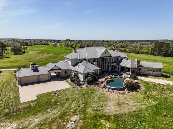 $5,200,000 | 460 Bishop Road, Huntsville, TX 77320