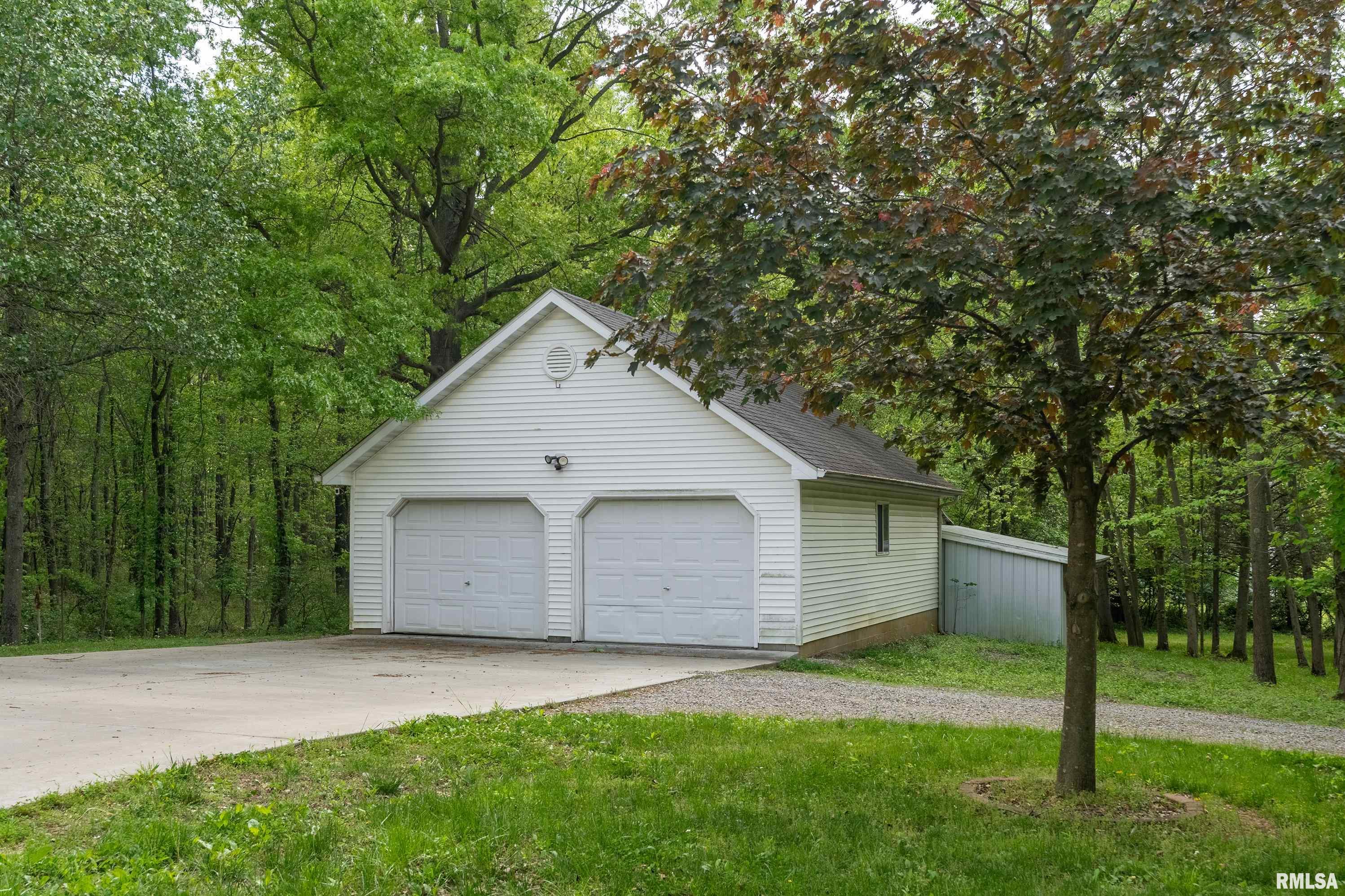 200 Quail Run Carterville, IL 62918 - Photo 38 of 40