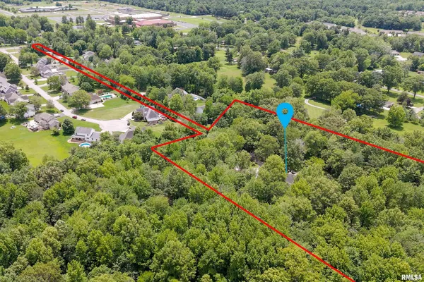 $479,900 | 200 Quail Run, Carterville, IL 62918