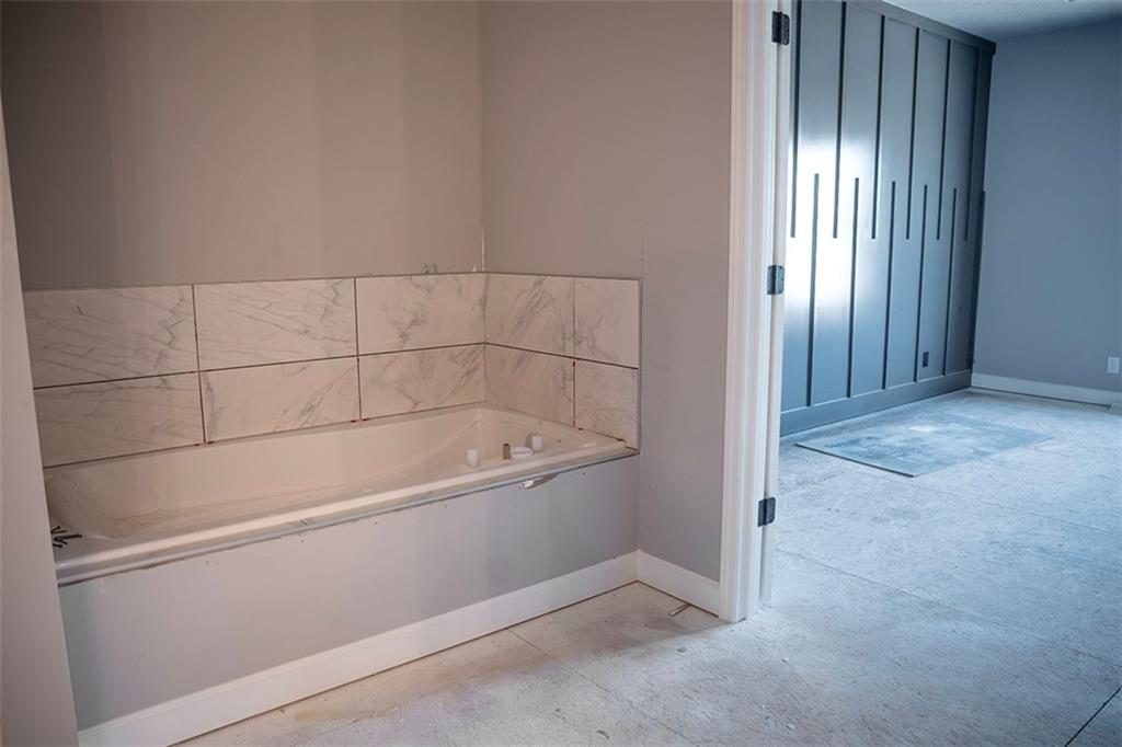 830 Cedar Ridge Drive Raymore, MO 64083 - Photo 6 of 15