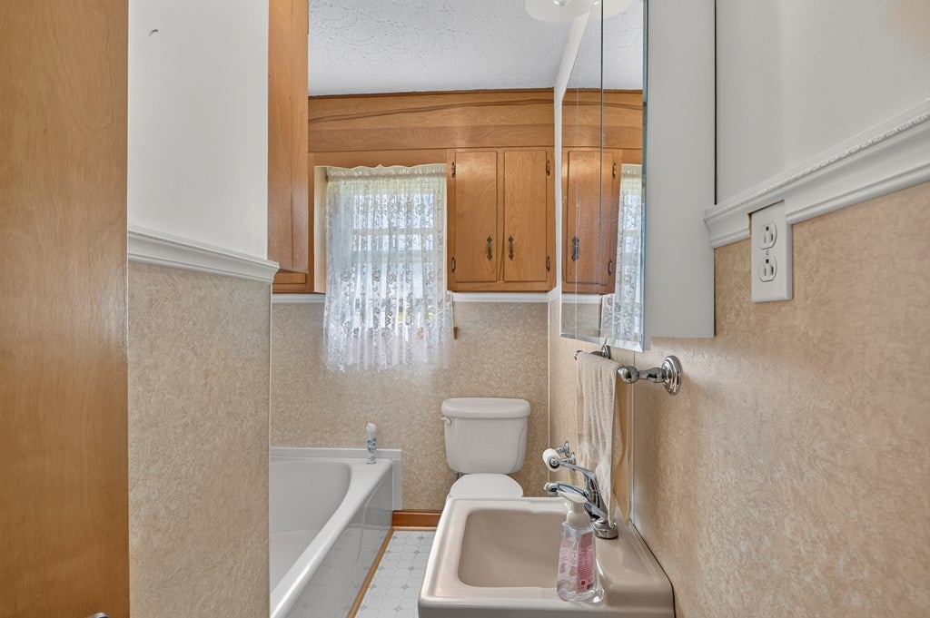 745 Veterans Road Broadford, VA 24316 - Photo 14 of 48 Gallery Image 14