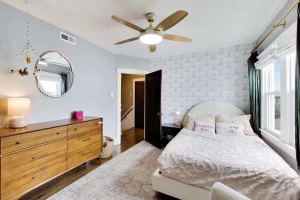 $530,000 | 6101 West Patterson Avenue, Chicago, IL 60634
