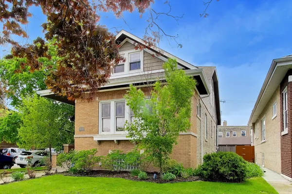 $530,000 | 6101 West Patterson Avenue, Chicago, IL 60634