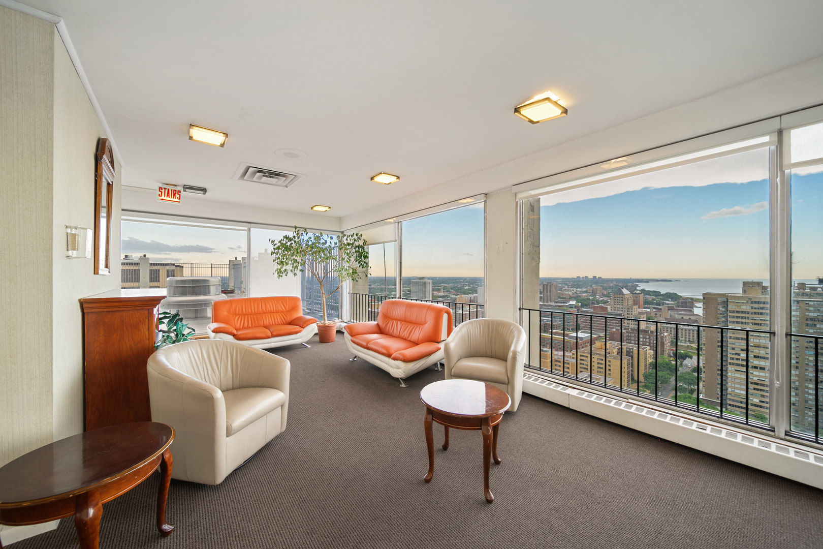6171 North Sheridan Road, Unit 2812 Chicago, IL 60660 - Photo 26 of 29